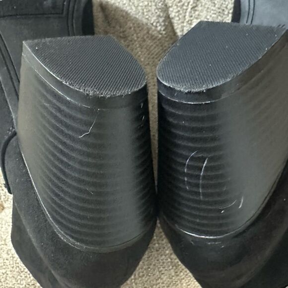 Express Faux Suede Booties - Picture 11 of 12